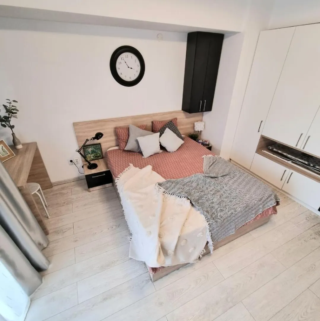Studio Central Exer I Bucharest 0*,  Romania
